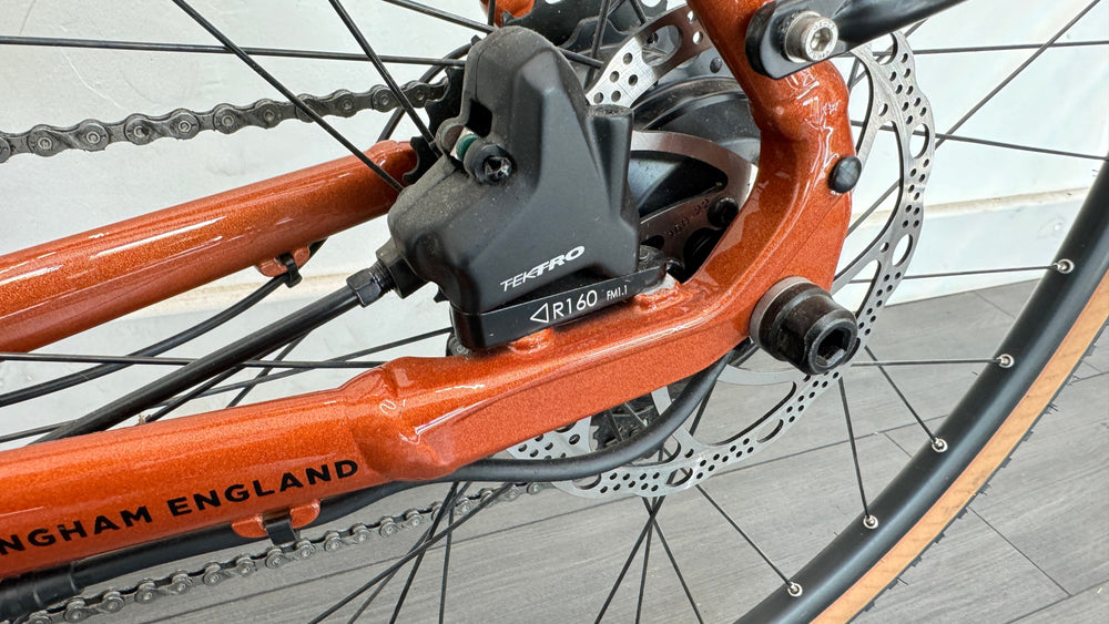 Raleigh Trace Copper Red Medium 50cm Hybrid bike RRP £1650 Only 30 miles