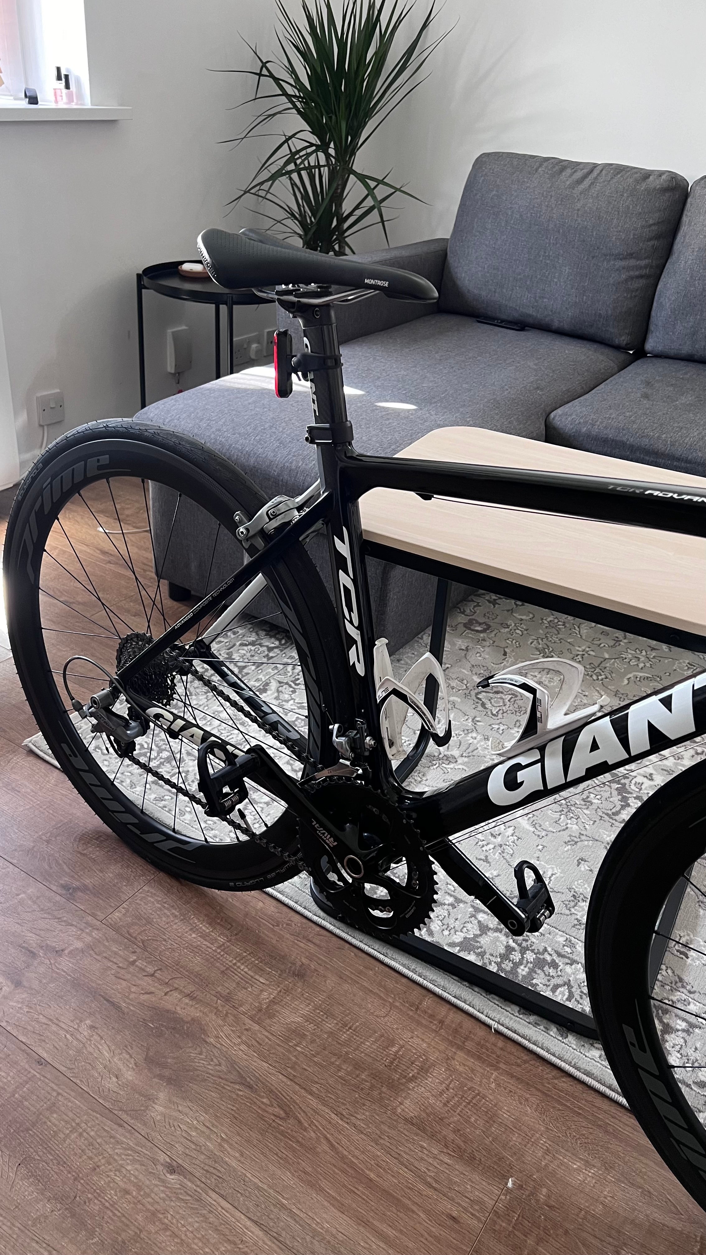 Giant Advanced 2 2014