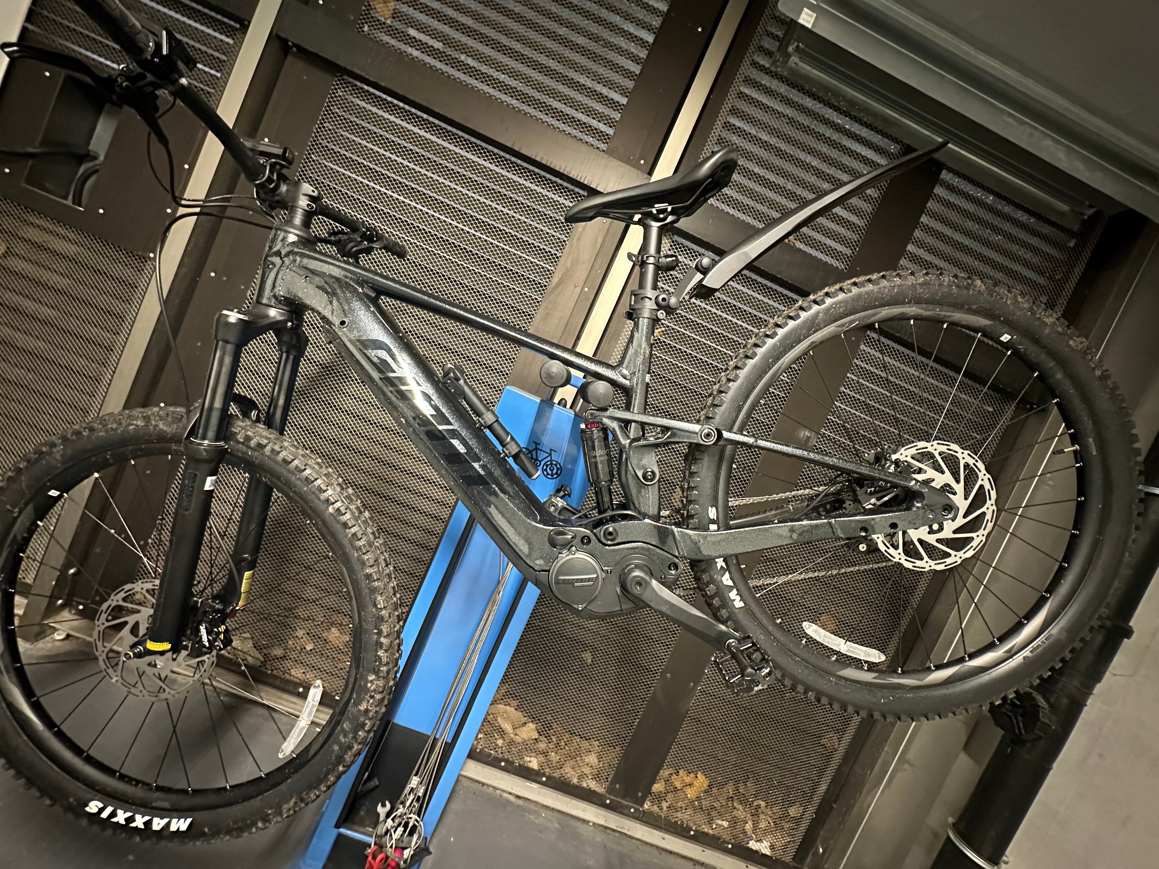 Where to find on sale used mountain bikes