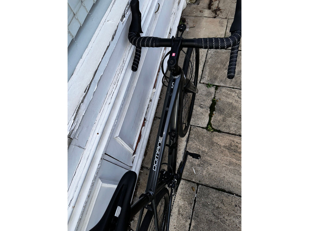 Trek Domane AL 5 Disc 2022