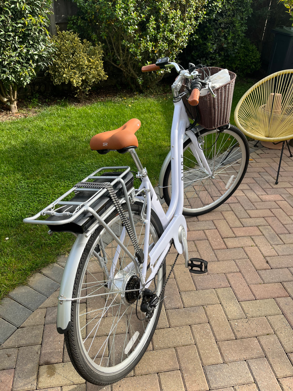 Ϟ PURE PURE Electric 2022