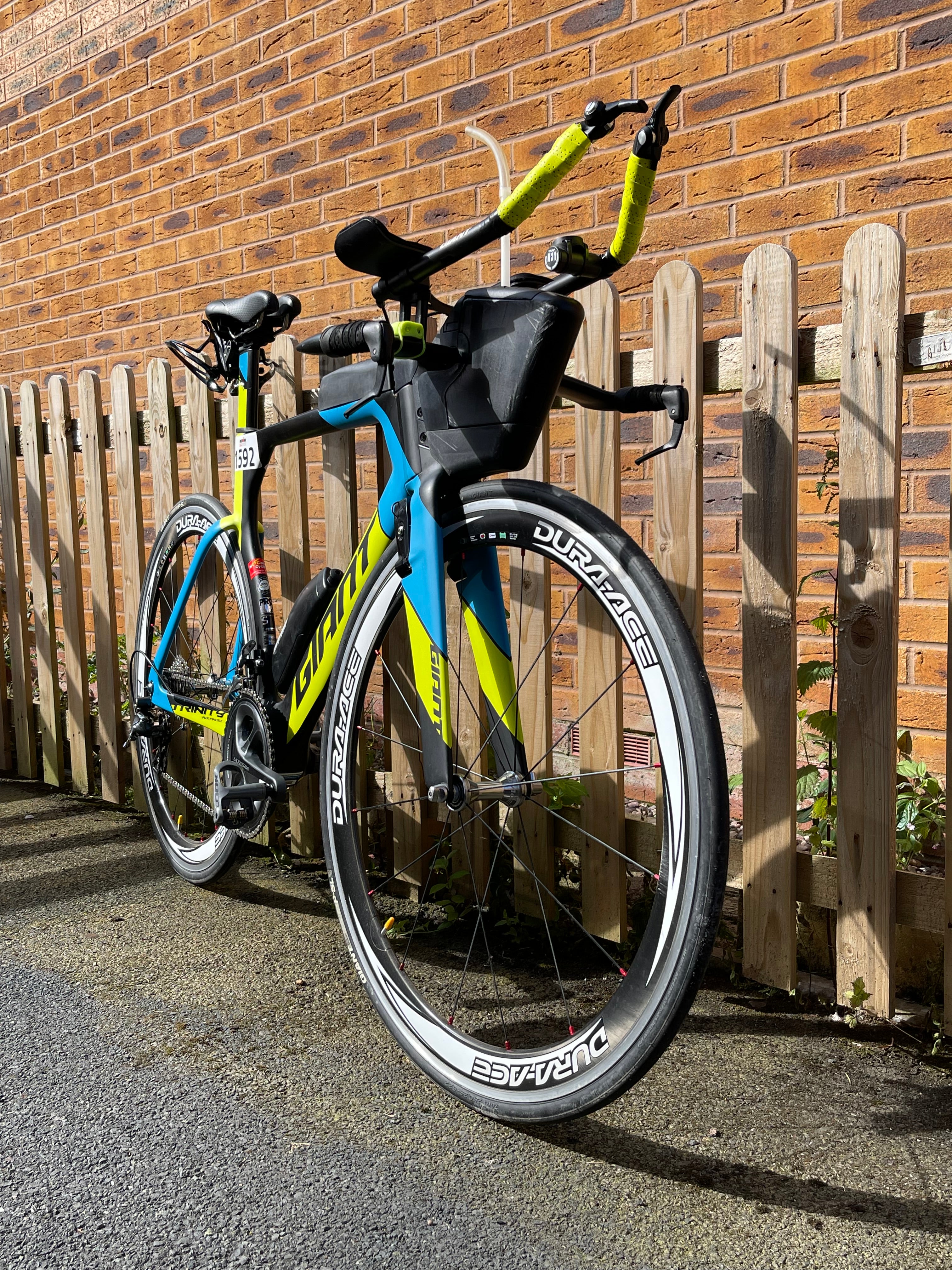 Giant Trinity Advanced Pro 2 2017 - Road BikeRoad Bike.
