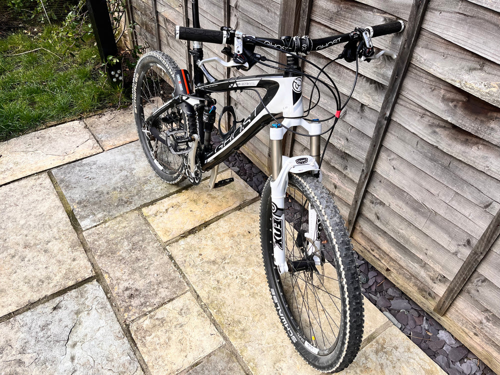 Ghost AMR Lector 8700 2011