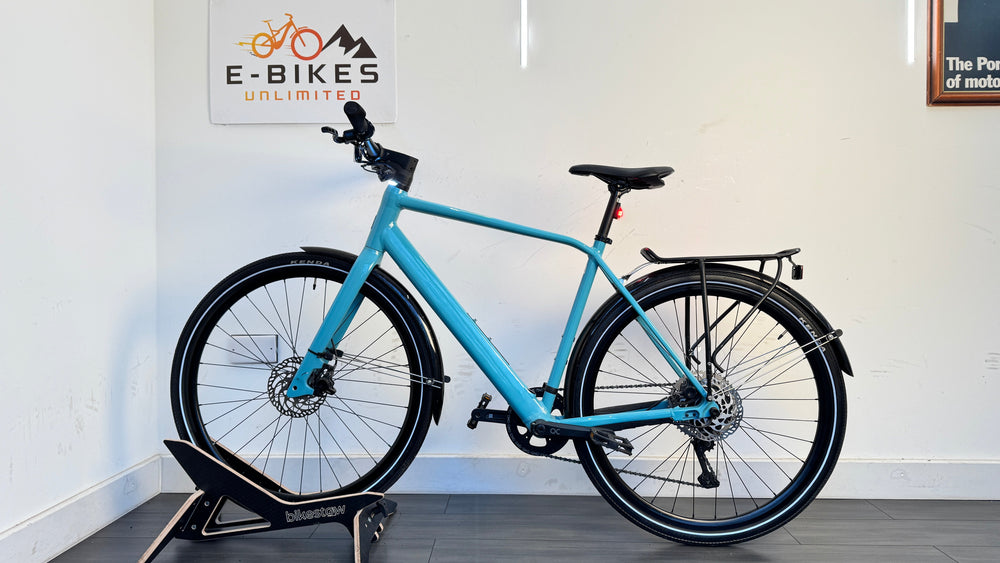 Orbea Vibe H30 Hybrid EBike LARGE Only 20 miles RRP £2200 Blue Excellent Panniers