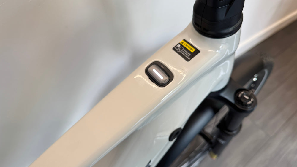 Giant Explore E+ 0 DD Automatiq 800Wh battery Gates Drive