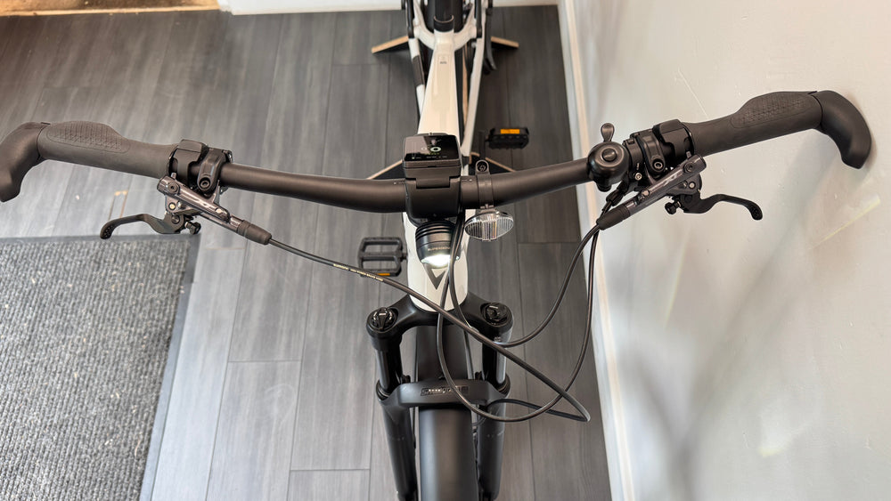 Giant Explore E+ 0 DD Automatiq 800Wh battery Gates Drive