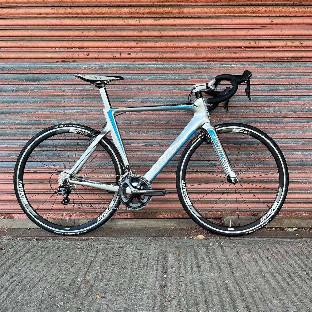 Giant Propel Advanced 2 Ultegra Carbon Aero Road Bike