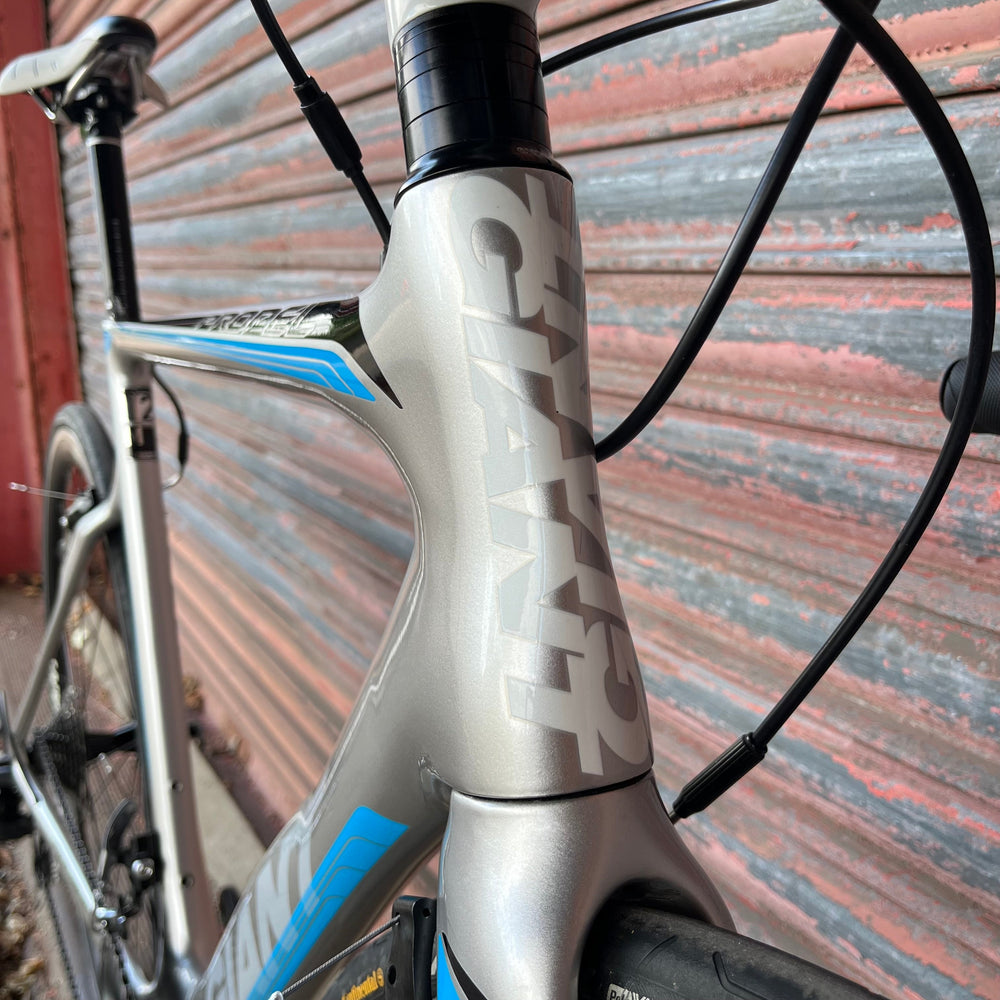 Giant Propel Advanced 2 Ultegra Carbon Aero Road Bike