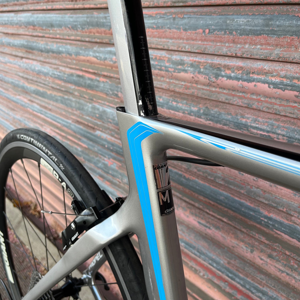 Giant Propel Advanced 2 Ultegra Carbon Aero Road Bike