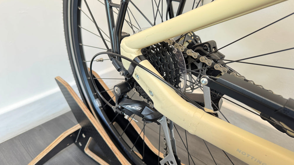 Raleigh Motus GT Lowstep Derailleur Extra Small Cream 1.