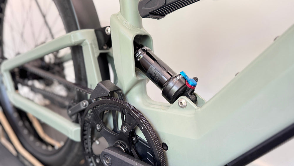 Riese & Muller Superdelite GT Rohloff Belt Drive Tundra Double Battery