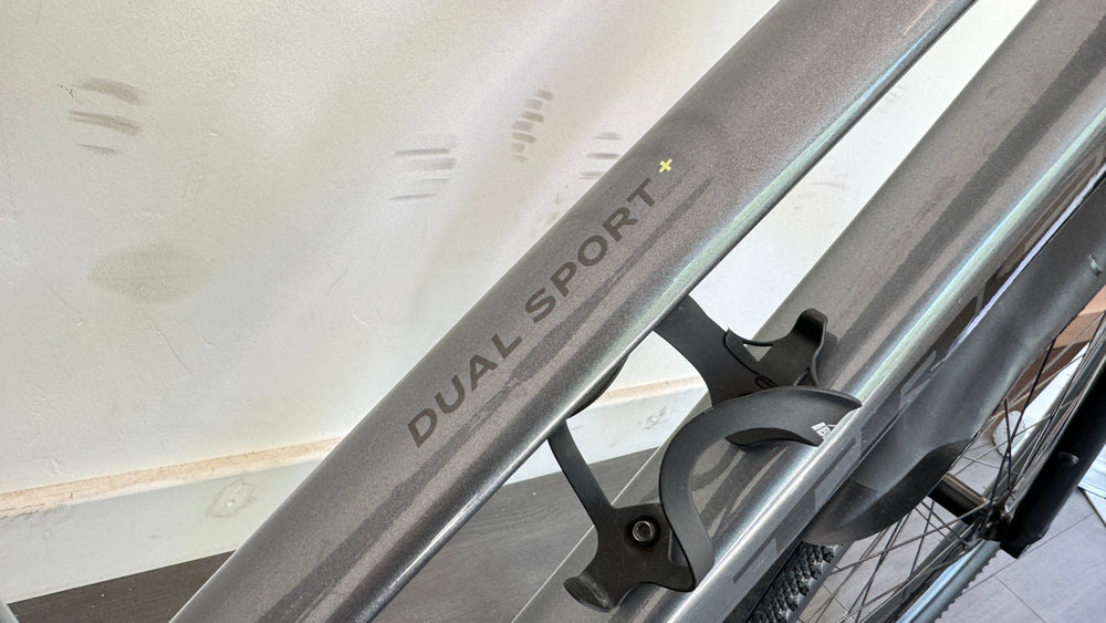 Trek Dual Sport+ 2 Stagger Electric bike MEDIUM Hybrid eBike Galactic Grey