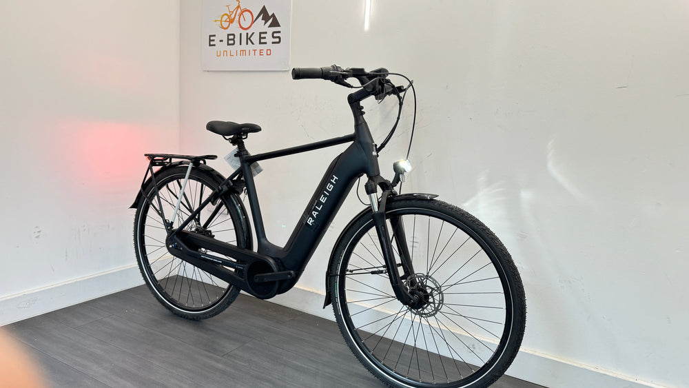 Raleigh Motus Grand Tour CrossBar Electric Bike