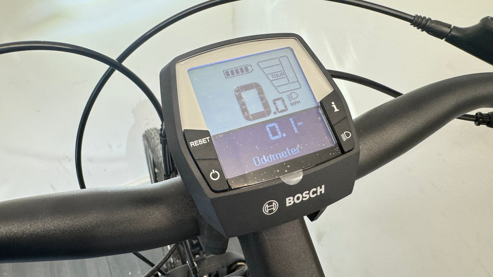 Raleigh Motus Grand Tour CrossBar Electric Bike