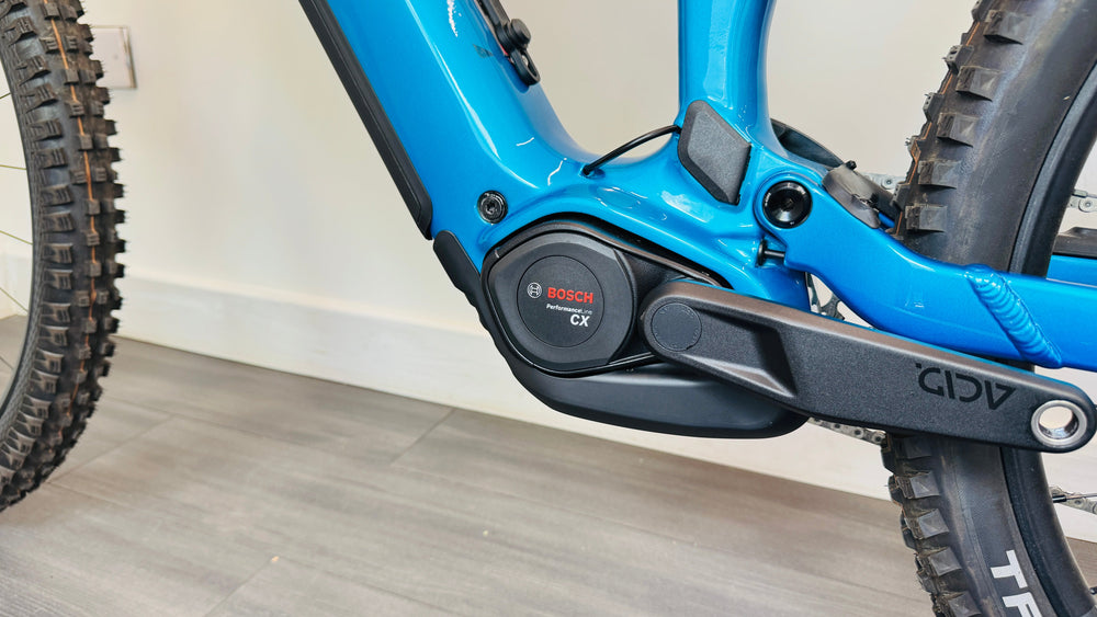 Cube Stereo ONE77 HPC XL AT 800 in Actionteam SRAM XO 2025