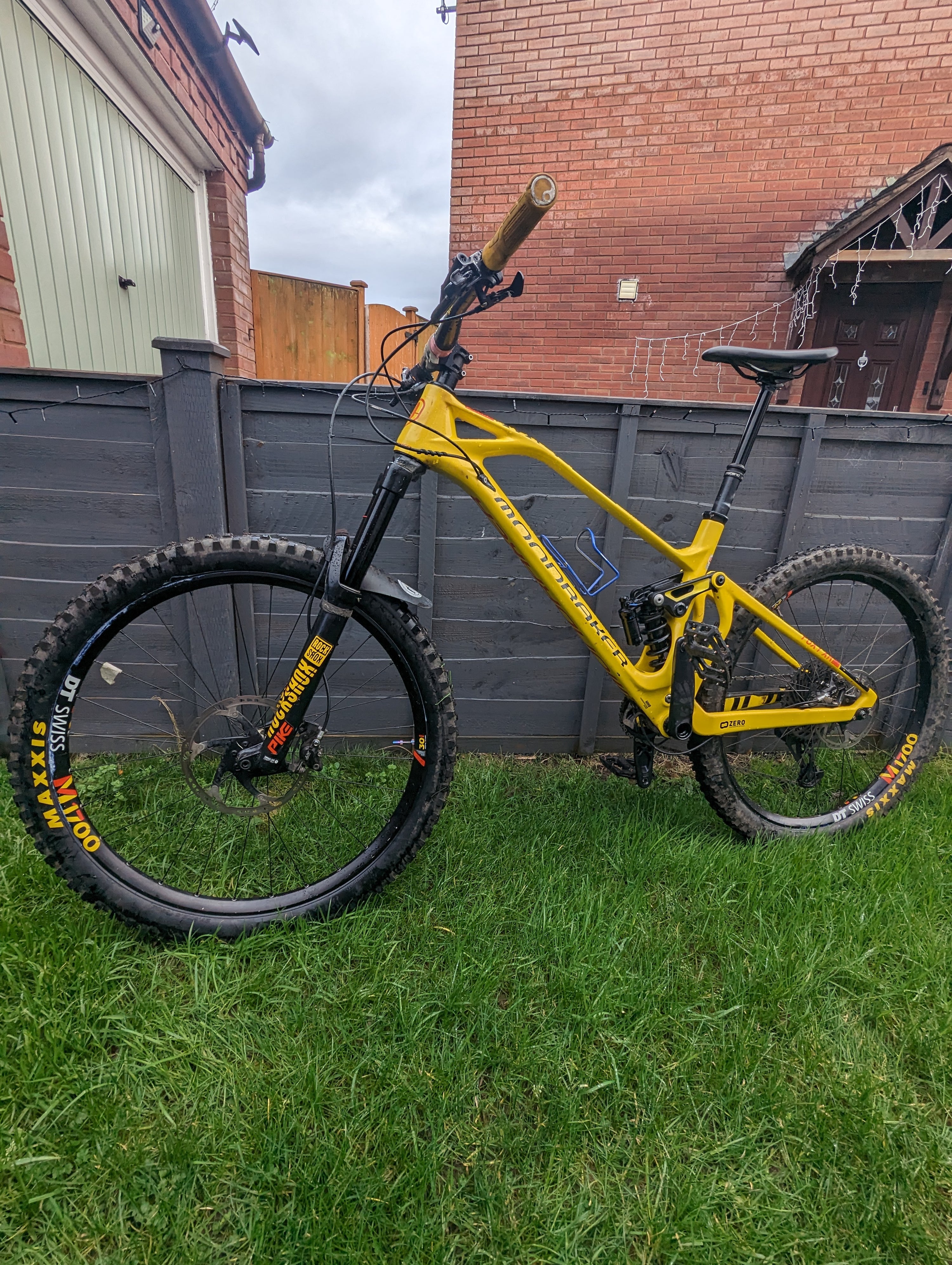 Mondraker Foxy Carbon XR 2018