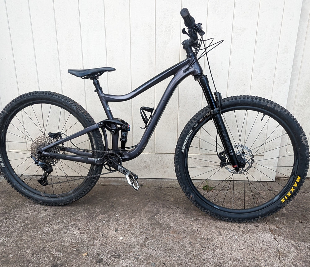 Giant Trance 29 2 2022