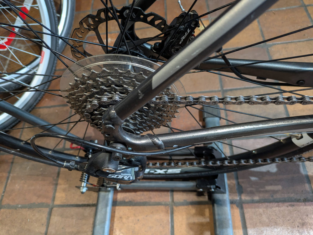 Giant Anyroad road/gravel bike medium size