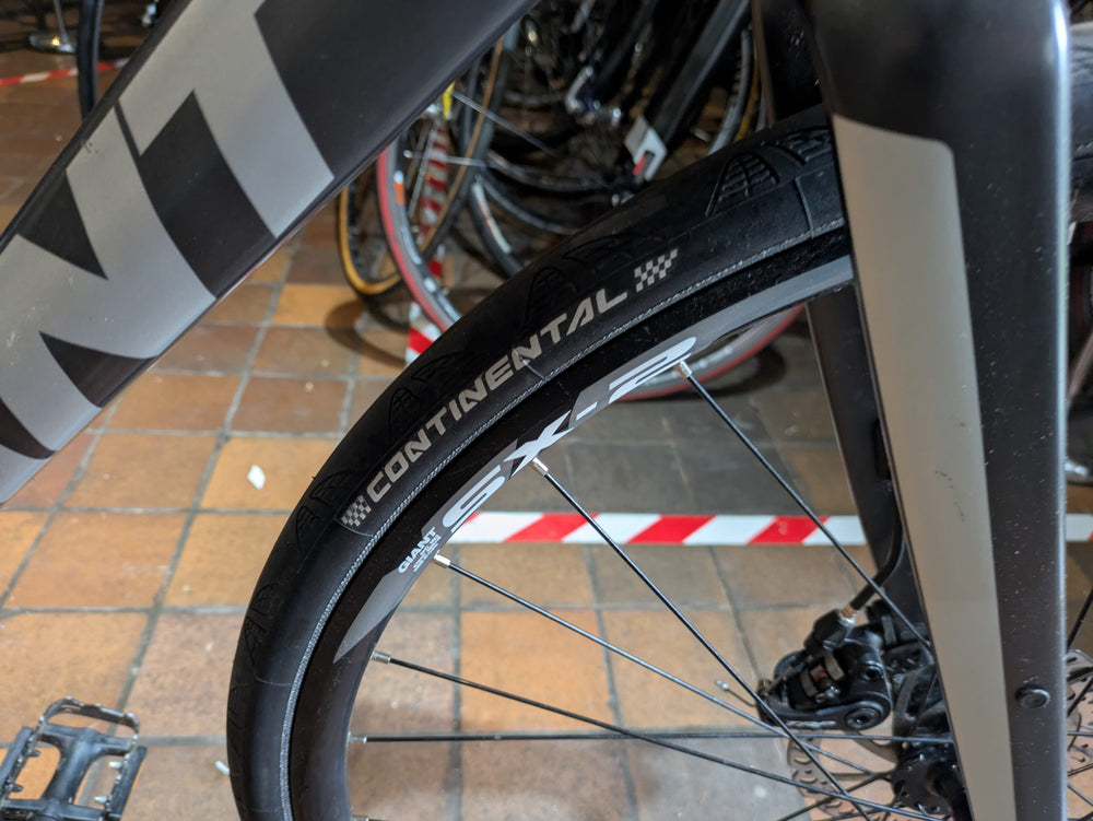 Giant Anyroad road/gravel bike medium size