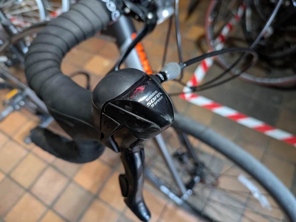 Giant Anyroad road/gravel bike medium size
