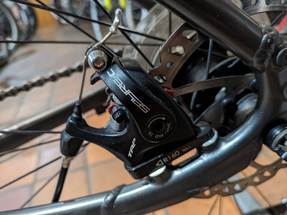 Giant Anyroad road/gravel bike medium size