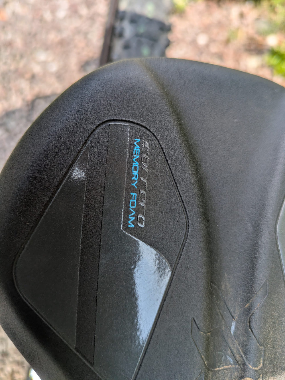 Carrera Valour