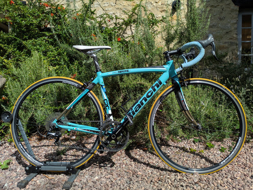 Bianchi ViaNirone 7 C2C Campagnolo carbon road bike