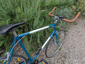 Coast road bike