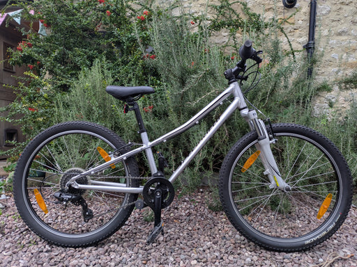 Specialized Hot Rock 24