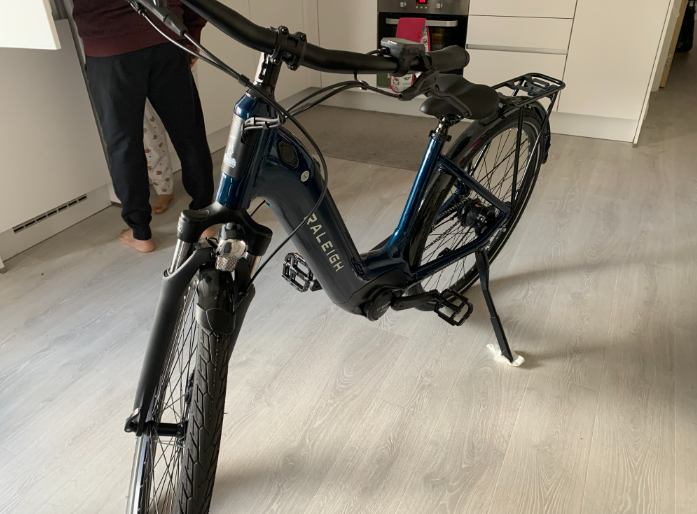 Raleigh motus tour shop