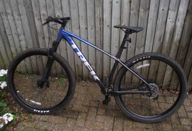 Trek Marlin 8 2022