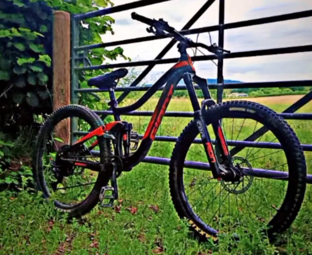 Used giant mountain bikes for sale hotsell