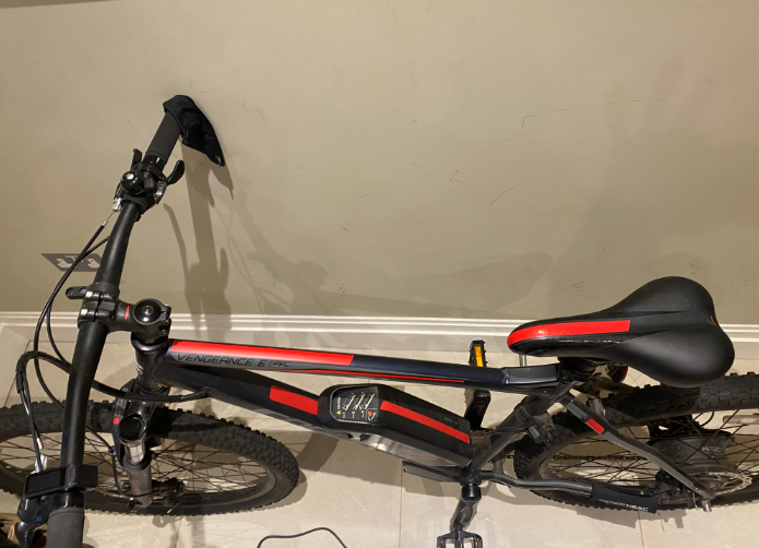 Carrera Vengeance E Mens Electric Mountain Bike 2.1 2022