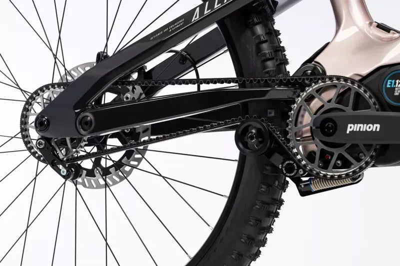 Haibike Allmtn CF 11 TRN/IQ in Rock/Carbon 2025