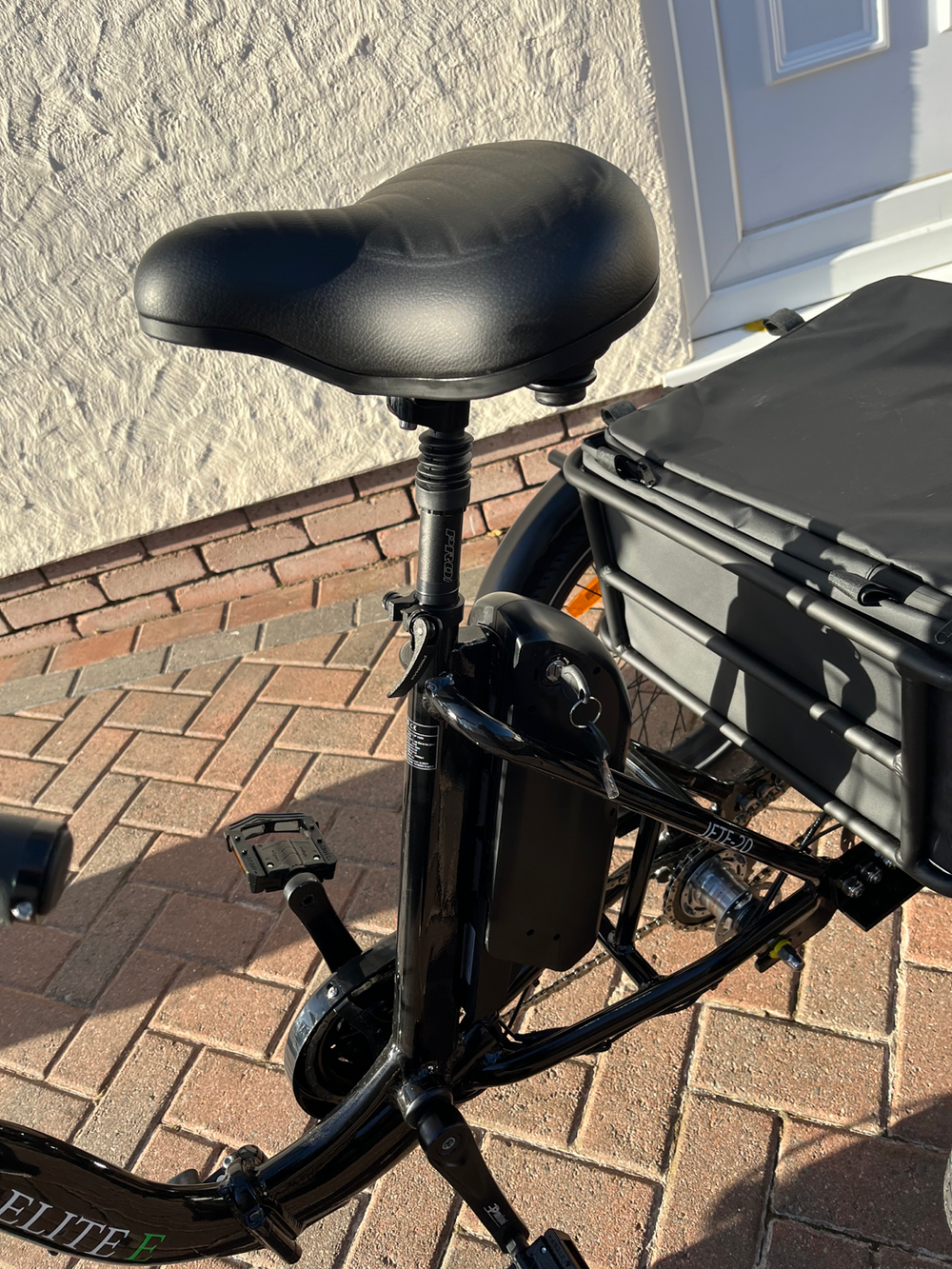 JORVIK JET-E20. 20” wheels  2025