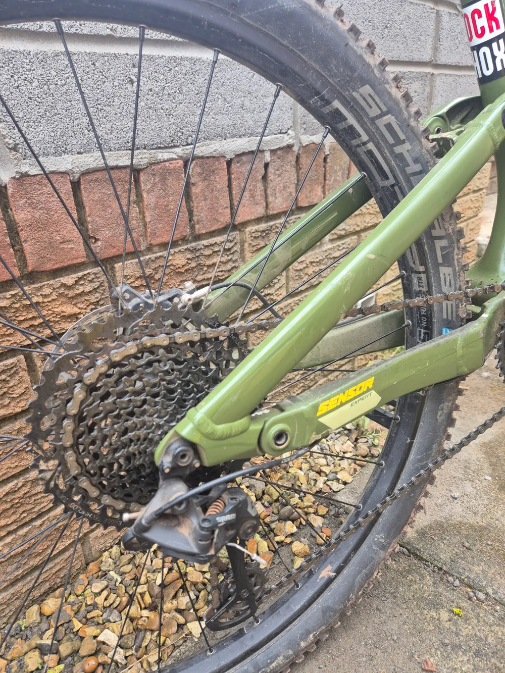 GT Sensor Carbon Expert 2020