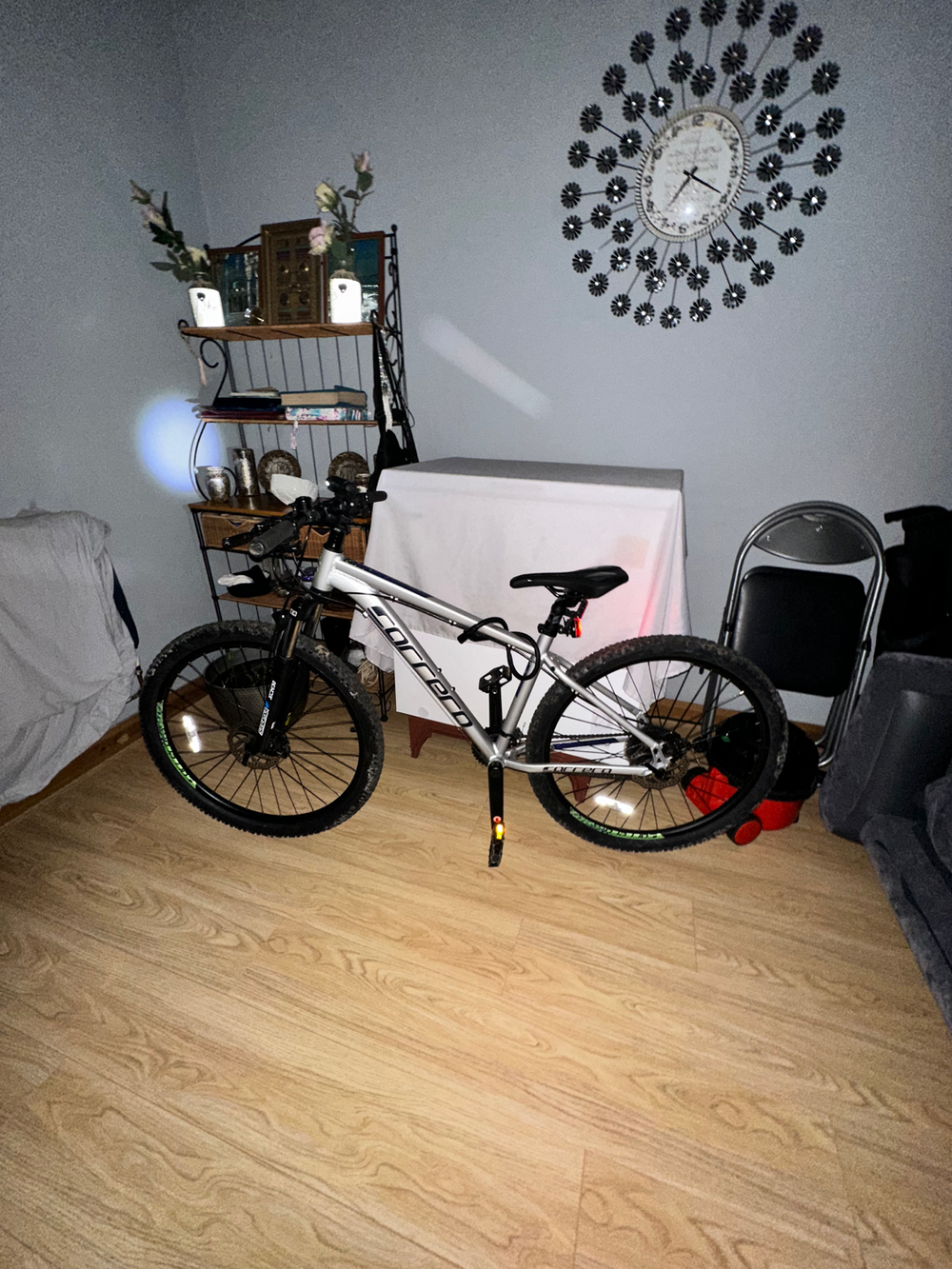 Carrera Valour Disc Mens Mountain Bike 2023