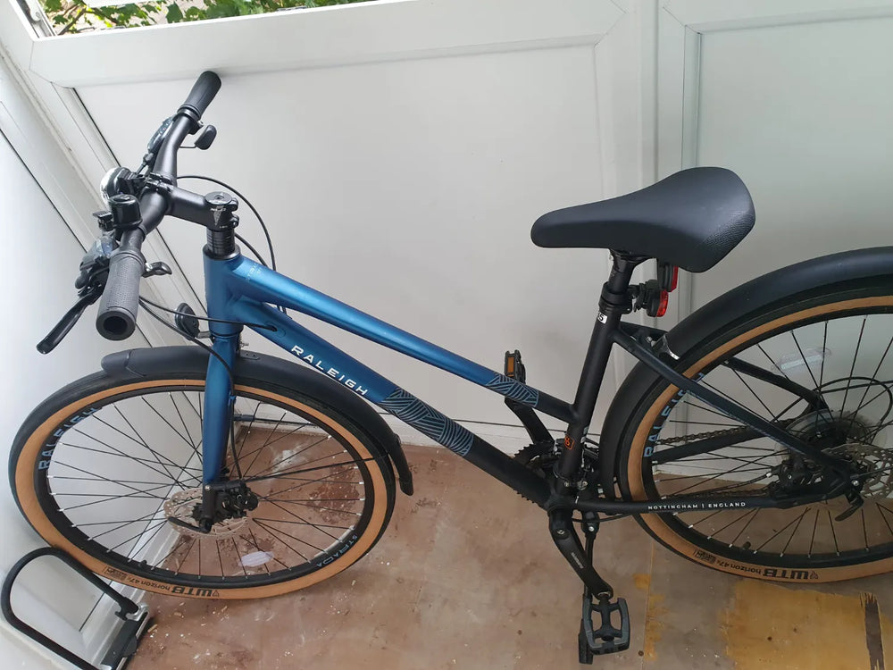 Raleigh Strada City 2021