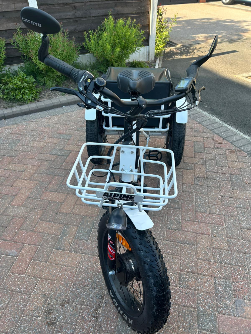 Alpine Explorer 2023