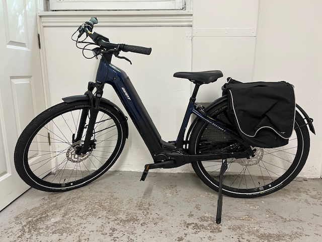 Giant Anytour E+ 3 2024
