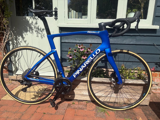 Pinarello F1 105 Disc 2025