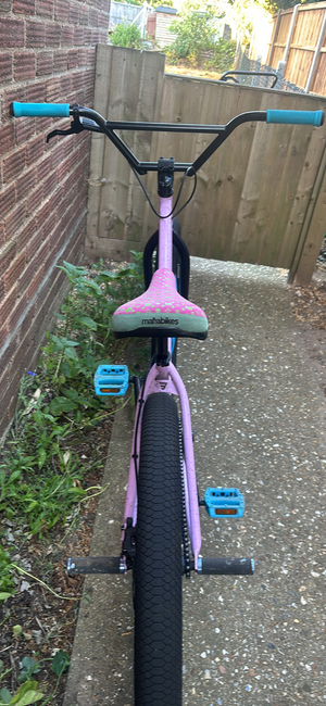 Mafia Mafia bomma 26” 2026