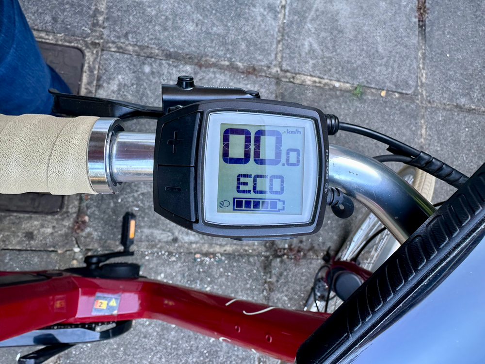 Cube Cube Ella Ride Hybrid 500 Electric Hybrid Bike in Red 2020