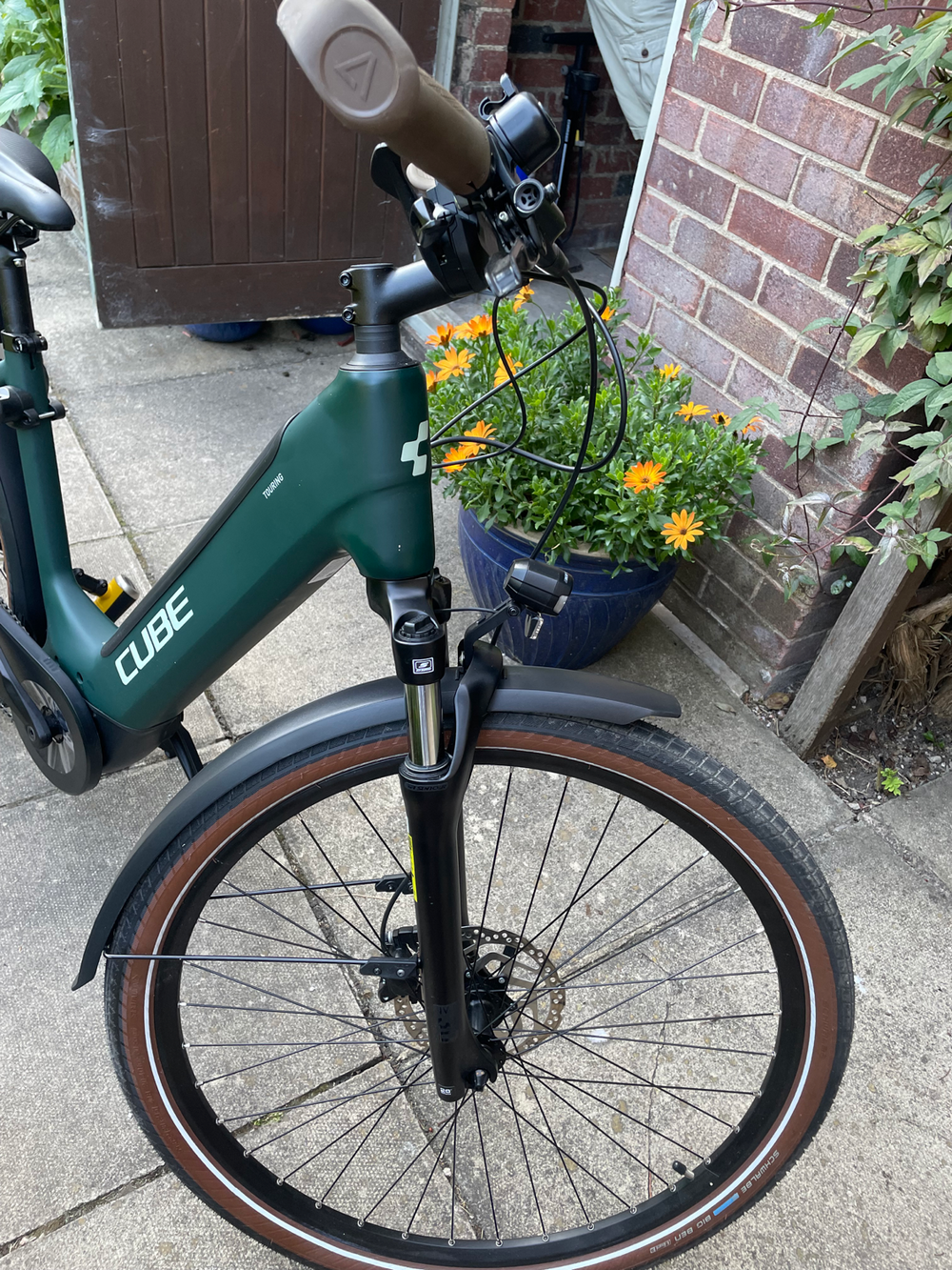 Cube Touring Hybrid One 625 EE 2024