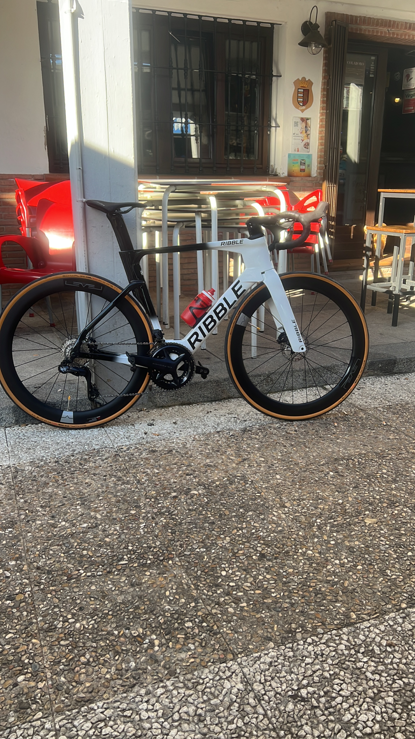 Ribble Ultra SL - Pro - Shimano Ultegra Di2 2023