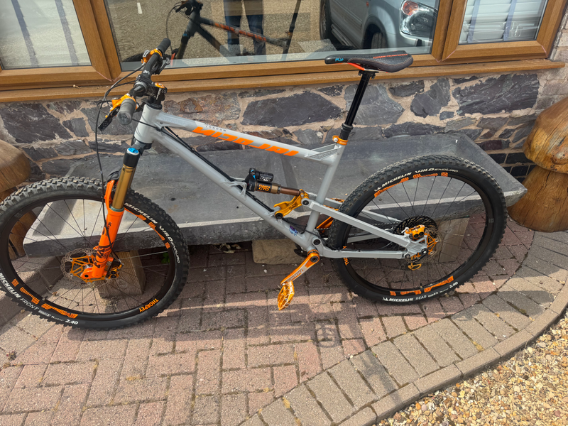 Geometron mojo g16 29inch Mojo G16 2020