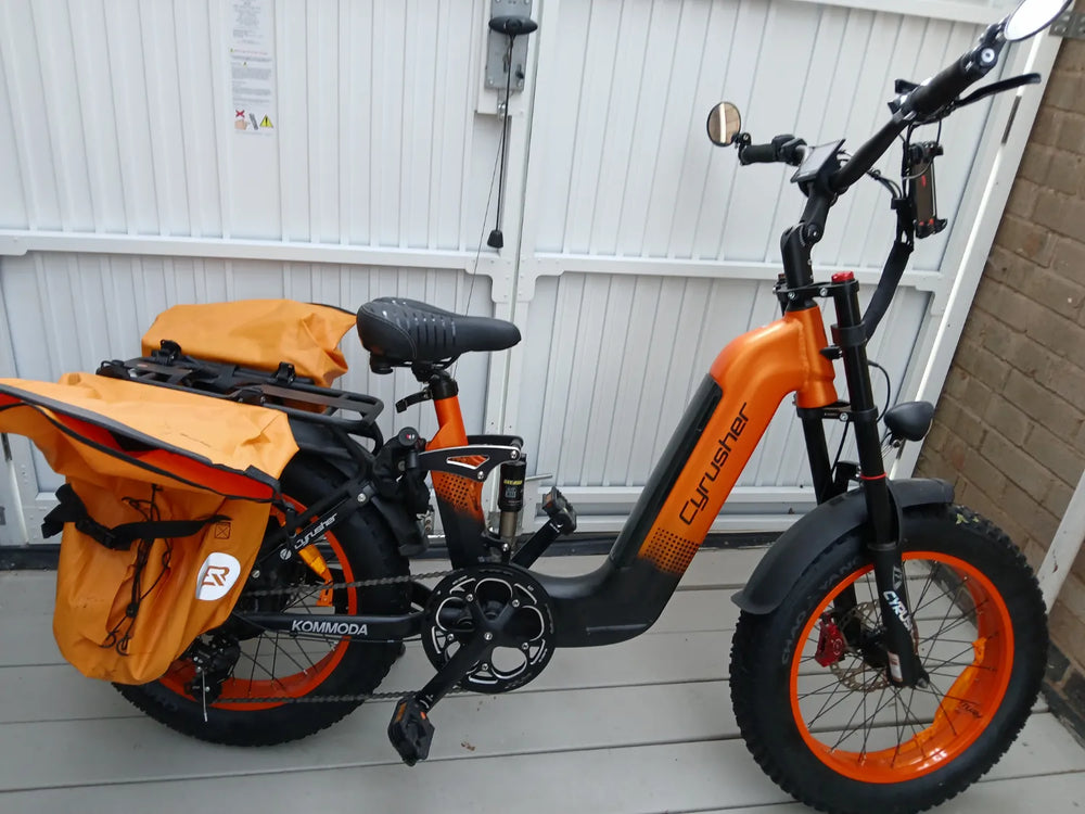 Cyrusher  Kommoda  2023