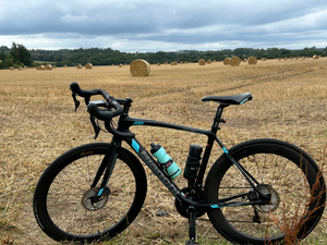 Bianchi Intenso Disc Ultegra 2021