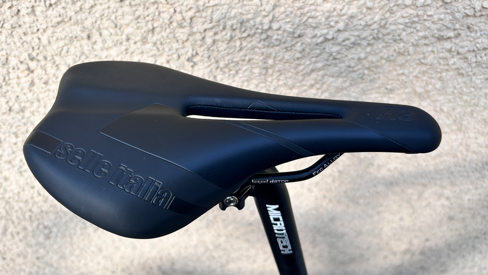 Basso Tera Gravel Sram Apex 1x11 2023