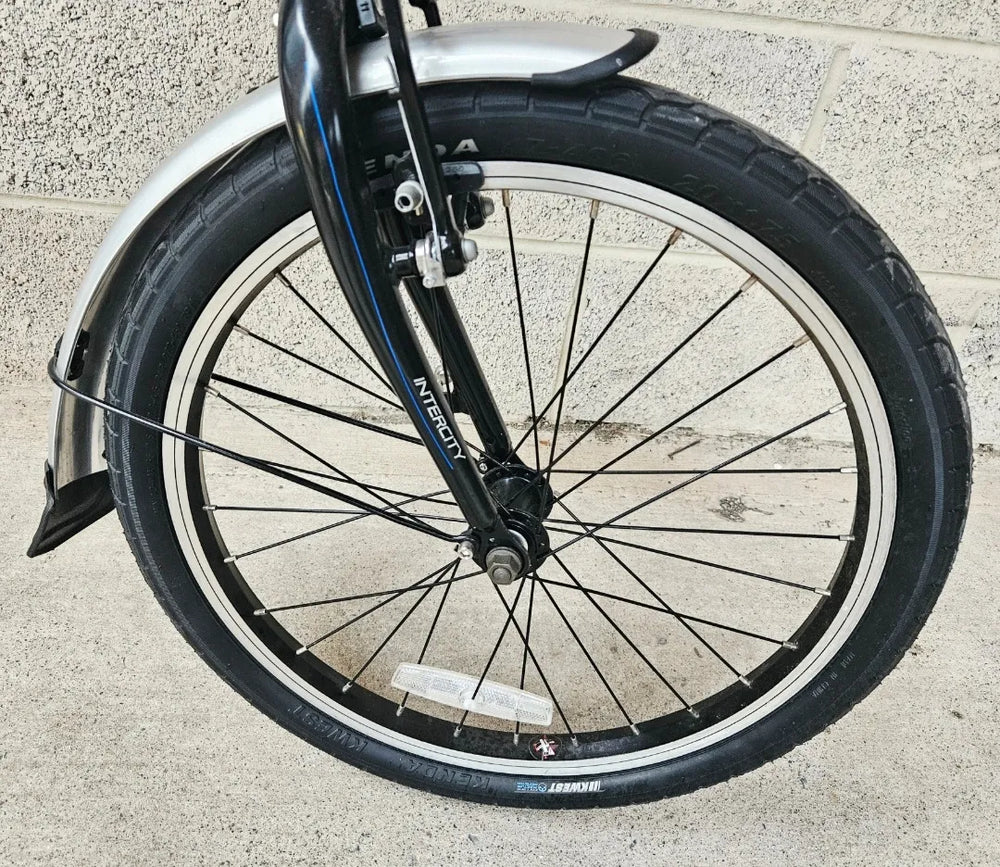 Carrera Intercity Folding Bike 2023